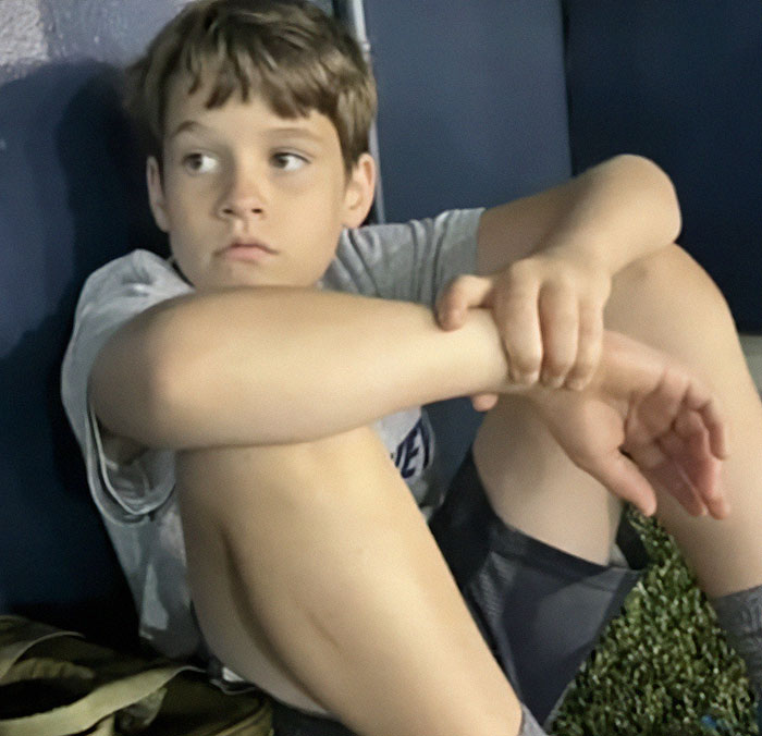 Mom Arrested For Letting 10-Year-Old Son Walk Alone, Community Raises Over $55k To Help Her