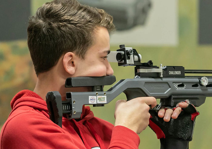 35 Times People Got To Show Their Expert Knowledge When An Idiot Challenged Them