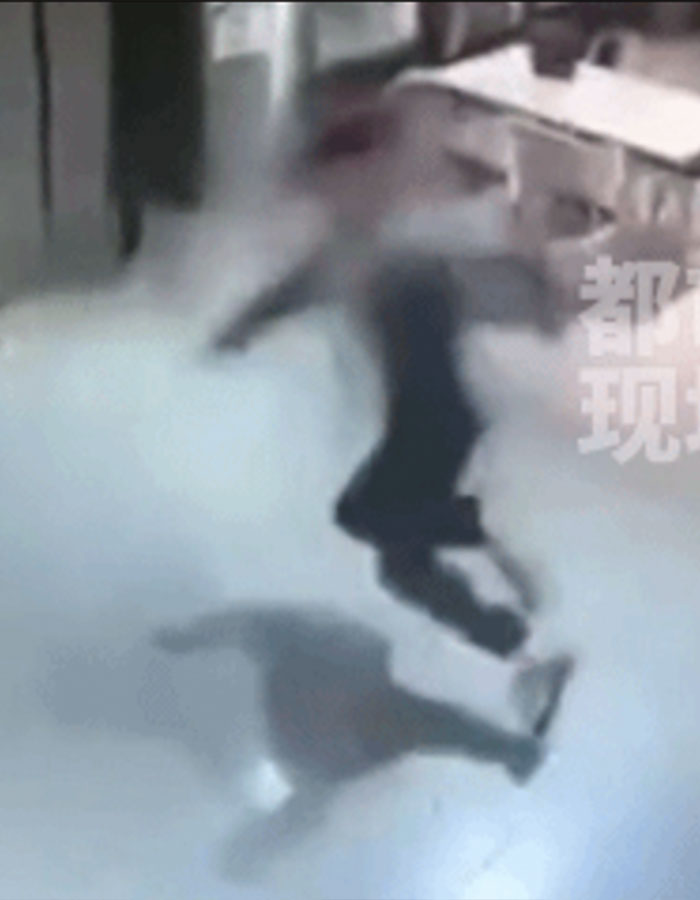 Mom Sparks Outrage For Seeking Compensation After 11YO Son Slipped And Fell At Supermarket