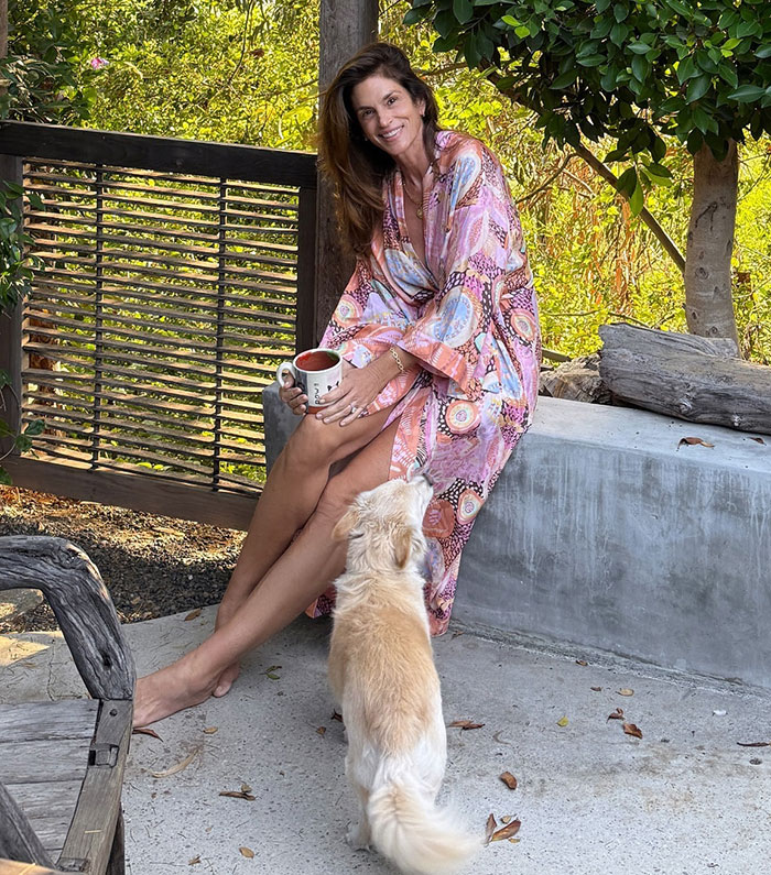 "58 And Still Looks Fantastic": Cindy Crawford Embraces Natural Look As She Poses In Bed