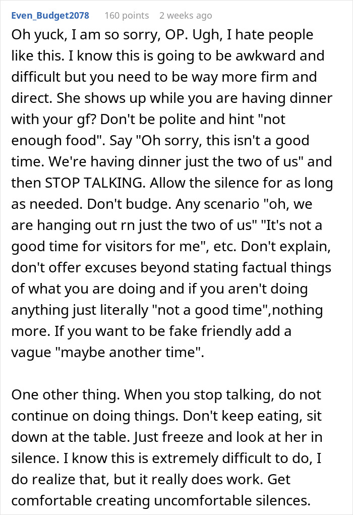 Text screenshot about handling awkward encounters with an HOA president hitting on a resident.