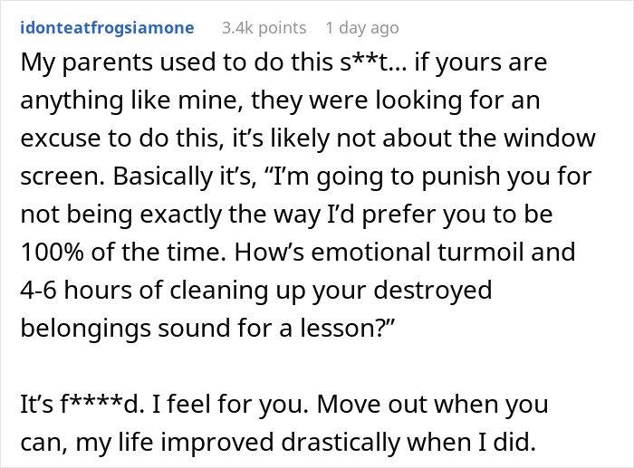 Reddit comment discussing a 20YO handling parental conflicts and room damage over lost keys. Reddit comment discussing a 20YO handling parental conflicts and room damage over lost keys.