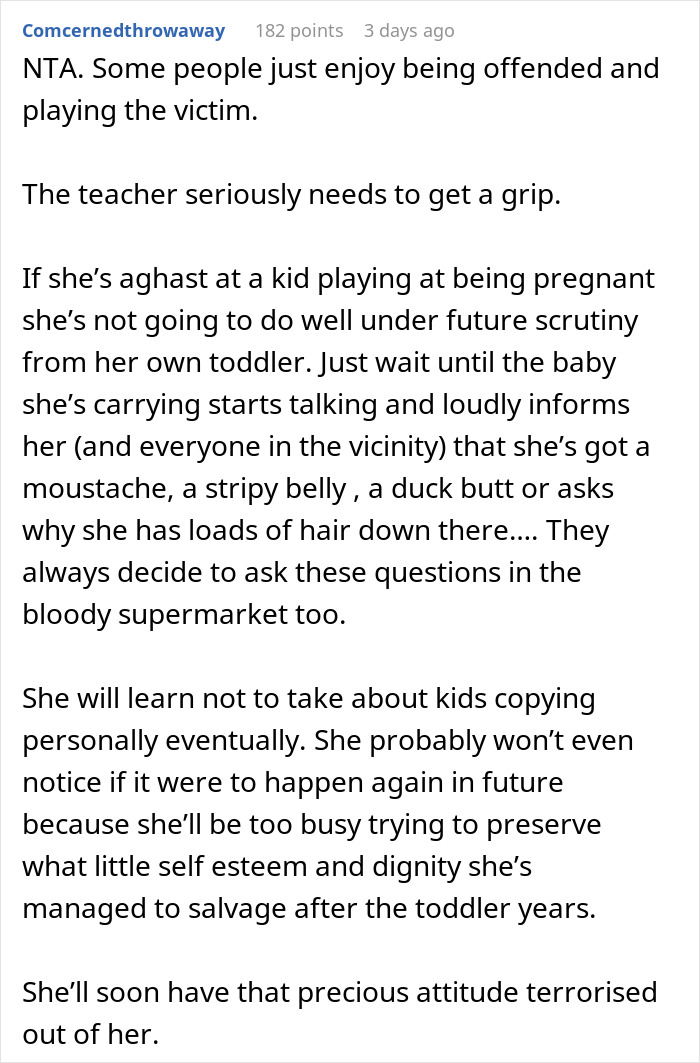 Pregnant Teacher Outraged By 6YO That Chose To Dress Up As Her For Halloween, Kid Left In Tears Pregnant Teacher Outraged By 6YO That Chose To Dress Up As Her For Halloween, Kid Left In Tears
