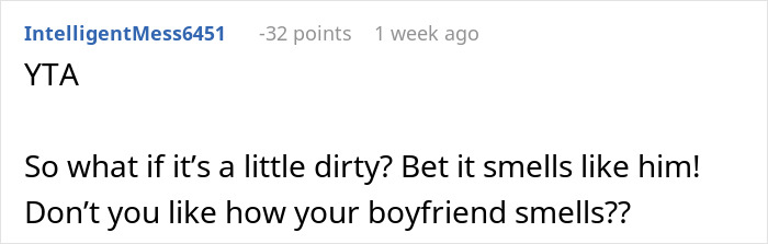 A comment discussing a woman's reaction to her boyfriend's messy bed.