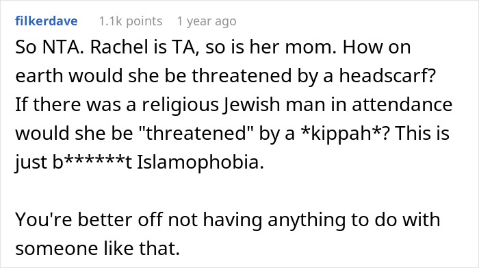 Friend’s Mom Freaks Out Over Hijab-Wearing Teen, Has Panic Attack After She Refuses To Take It Off Friend’s Mom Freaks Out Over Hijab-Wearing Teen, Has Panic Attack After She Refuses To Take It Off