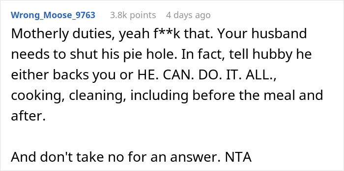 Burned-Out Woman Asks For Advice After Refusing To Cook Thanksgiving Lunch After 15 Years
