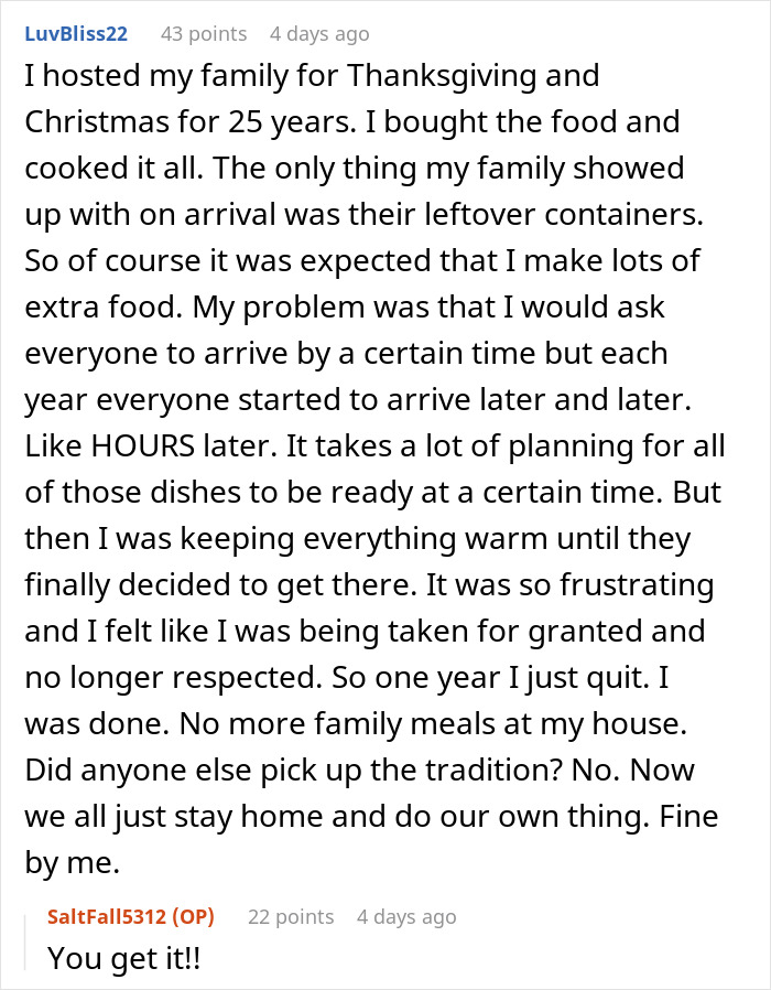 Burned-Out Woman Asks For Advice After Refusing To Cook Thanksgiving Lunch After 15 Years