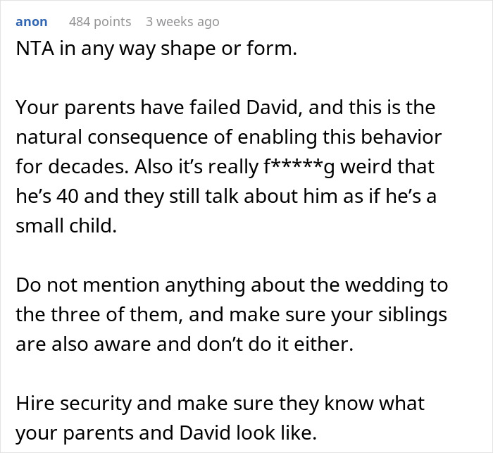 Brother Dominates Every Family Gathering With His ‘Fun Facts’, Gets Excluded From Wedding Brother Dominates Every Family Gathering With His ‘Fun Facts’, Gets Excluded From Wedding