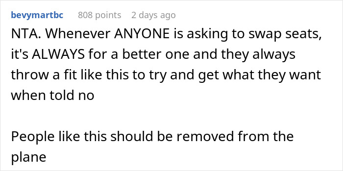 Text screenshot of a comment about a failed seat swap drama on a plane.