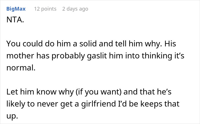 Screenshot of a comment discussing a woman's date, mentioning his mom possibly influencing his behavior.