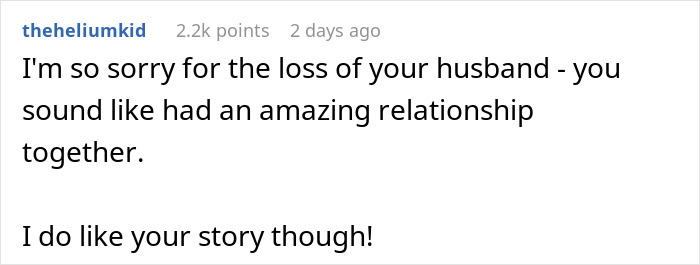 Woman Brings Out Her Husband's Ashes And Bursts Into Tears After Rude Guy's Demands