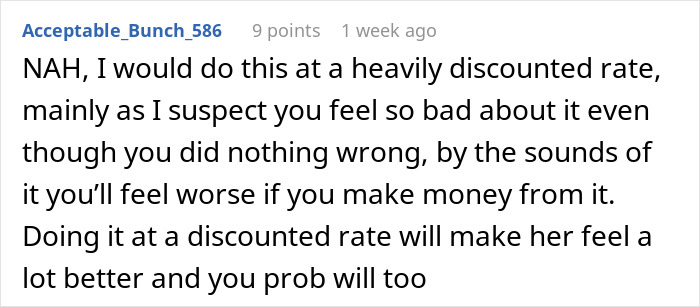 Reddit comment discussing a woman's tattoo fail and offering advice on handling the situation with a discounted rate.