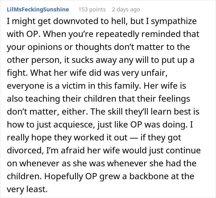 Husband Hates Wife's Parenting Methods, Considers Divorce After Teacher's Call Husband Hates Wife's Parenting Methods, Considers Divorce After Teacher's Call