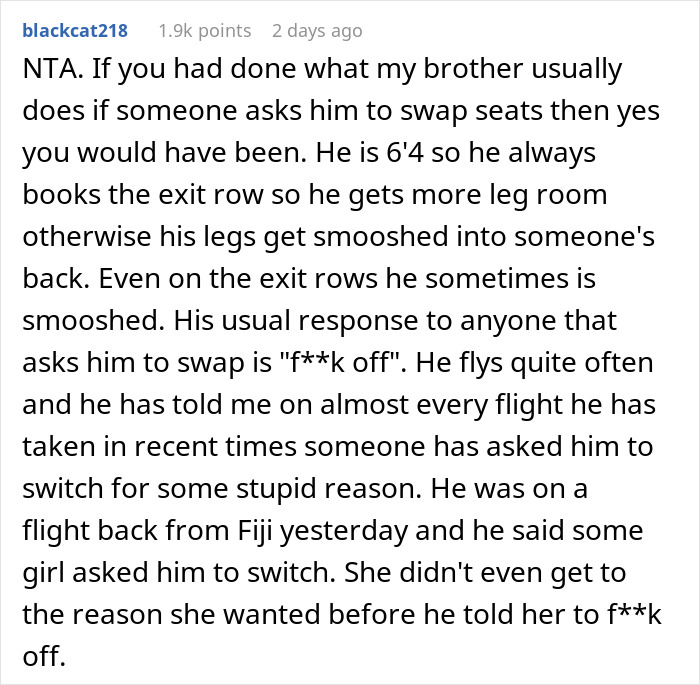 Reddit comment discussing a man refusing to switch plane seats.