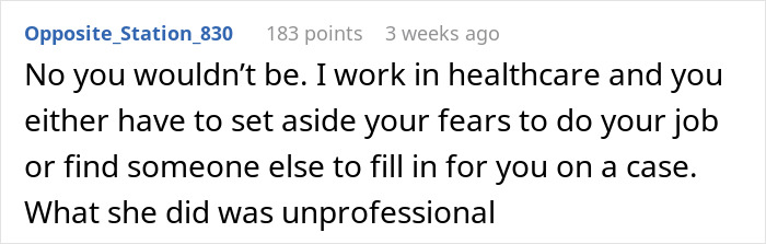 Reddit comment on healthcare worker's professionalism related to a spider tattoo.