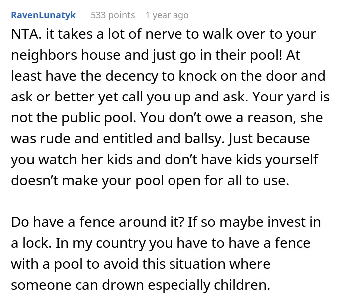 Comment discussing pool privacy and etiquette between neighbors. Comment discussing pool privacy and etiquette between neighbors.