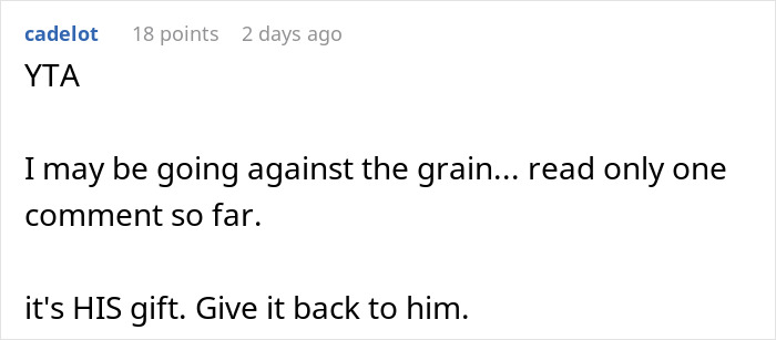 Wife Gives Hubby Thoughtful Present After Accident, He Doesn&rsquo;t Like It And Asks For Cash Instead