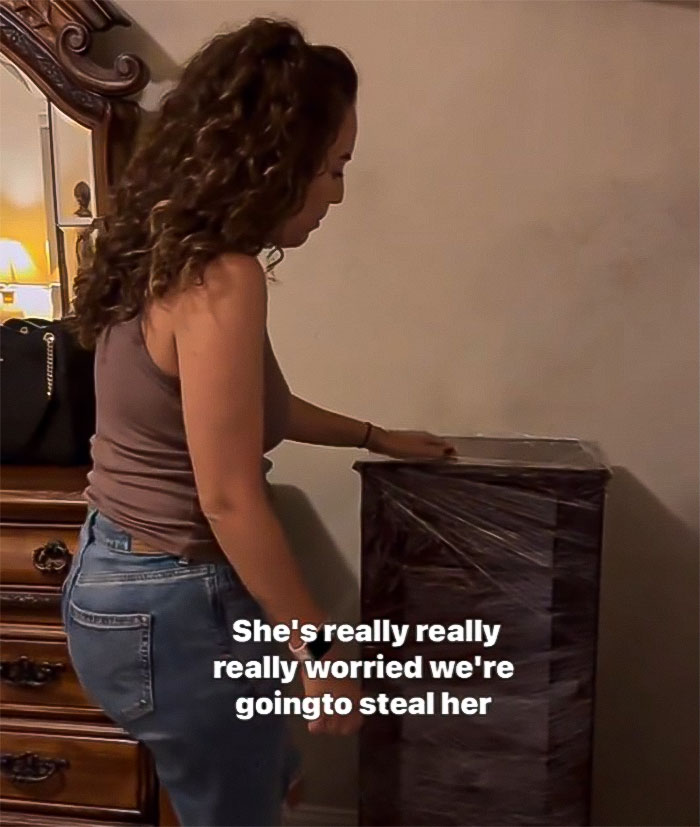 Women Baffled After Everything In 9-Bedroom Rental House Is Zip-Tied Shut&mdash;Including The Fridge