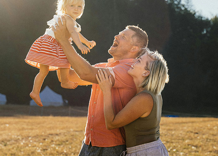 Folks Are Spitting Out Family Secrets That Aren’t For The Weak