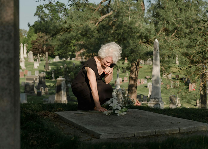 Folks Are Spitting Out Family Secrets That Aren’t For The Weak