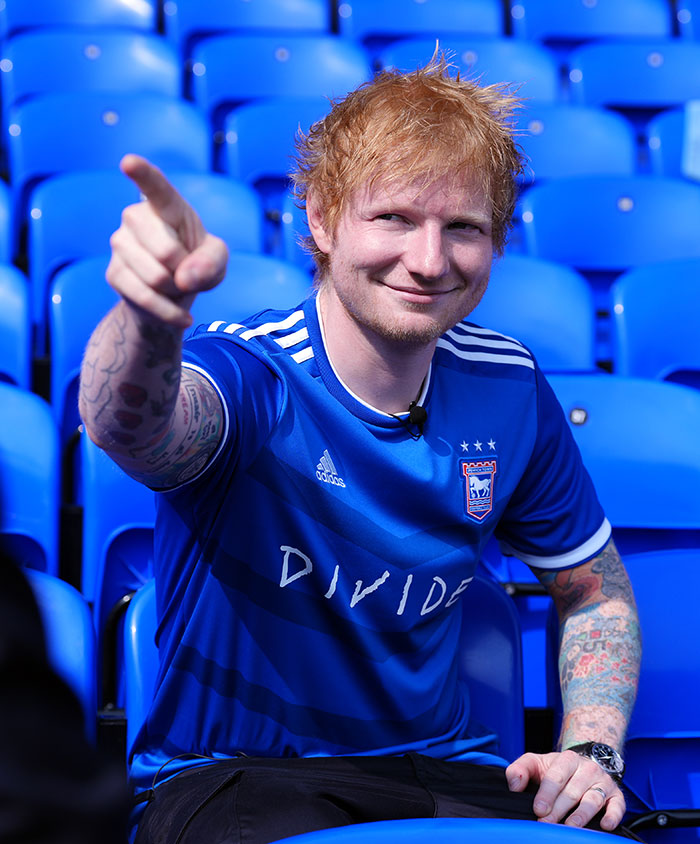 Ed Sheeran And His Hilarious “Stupid Clauses” In His Manager’s Contract