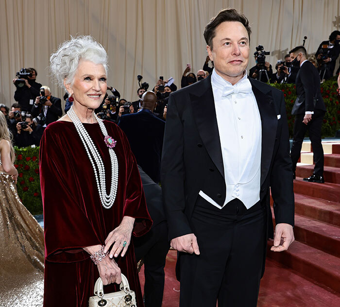 Elon Musk's Mom Slammed For Racist Comment While Defending Him: &ldquo;Just As Awful As Her Rotten Son&rdquo;