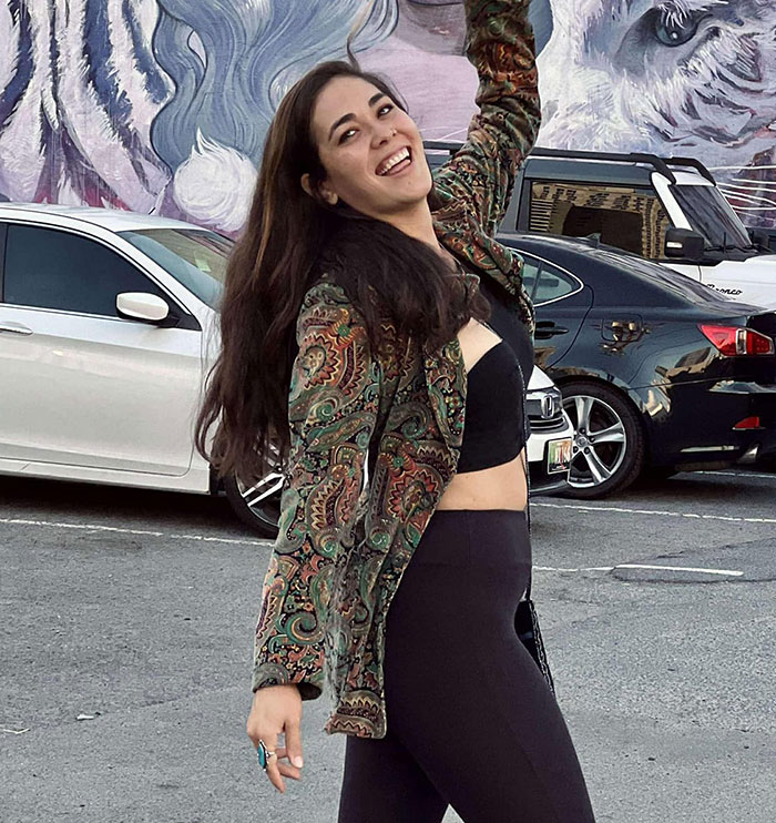 "Worst Sign": Cryptic Messages Sent From Phone Belonging To Woman Who Missed Connecting Flight