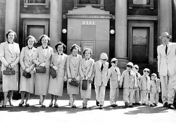 Husband And Wife With Their 11 Children On Palm Sunday, 1954