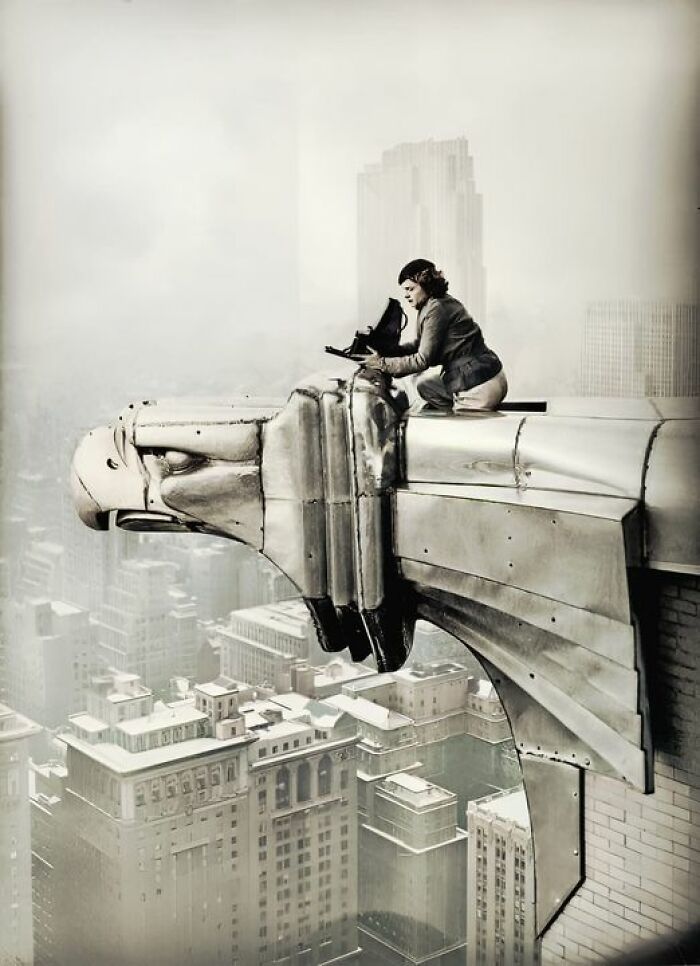 Photographer Margaret Bourke-White Capturing A Shot From The Top Of The Chrysler Building, 1935