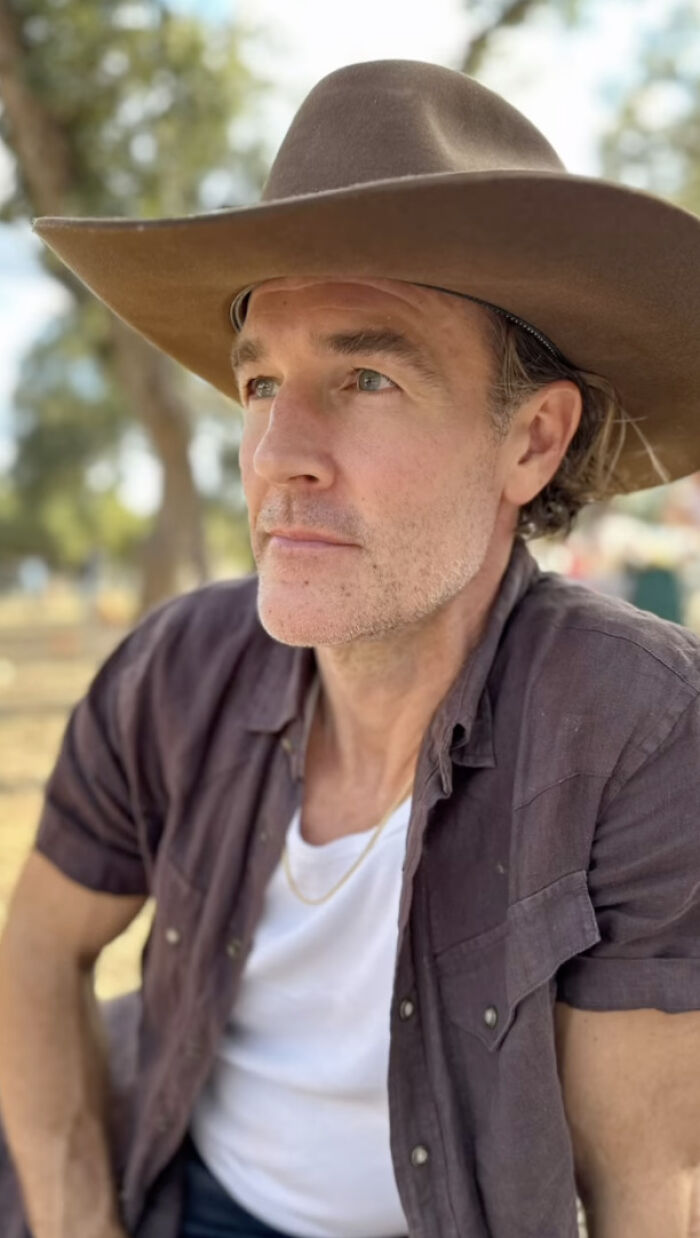 "Went Into Shock": James Van Der Beek Reveals The First Symptom That Led To His Cancer Diagnosis "Went Into Shock": James Van Der Beek Reveals The First Symptom That Led To His Cancer Diagnosis