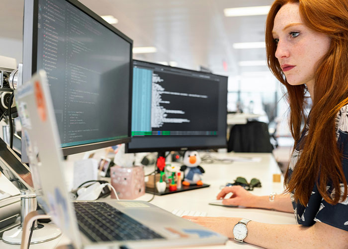 “Just A Screen”: 30 Parts Of Jobs The General Public Isn’t Supposed To Know About