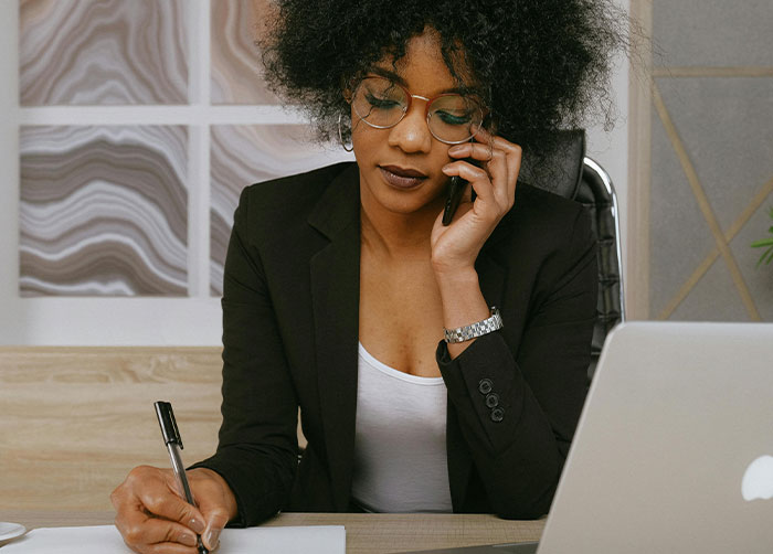 “Just A Screen”: 30 Parts Of Jobs The General Public Isn’t Supposed To Know About