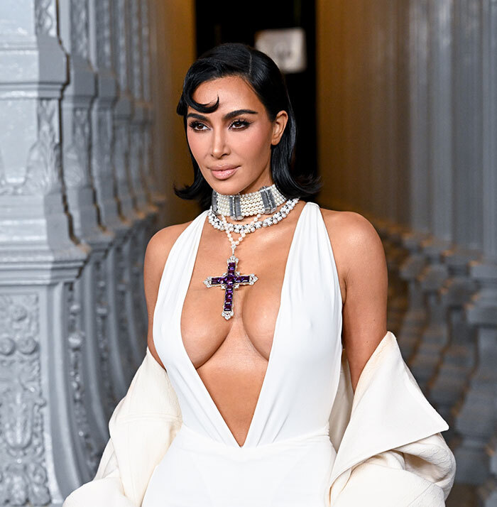 "Vulgar": Kim Kardashian Slammed For Wearing Princess Diana’s Cross Pendant In “Sleazy” Look "Vulgar": Kim Kardashian Slammed For Wearing Princess Diana’s Cross Pendant In “Sleazy” Look