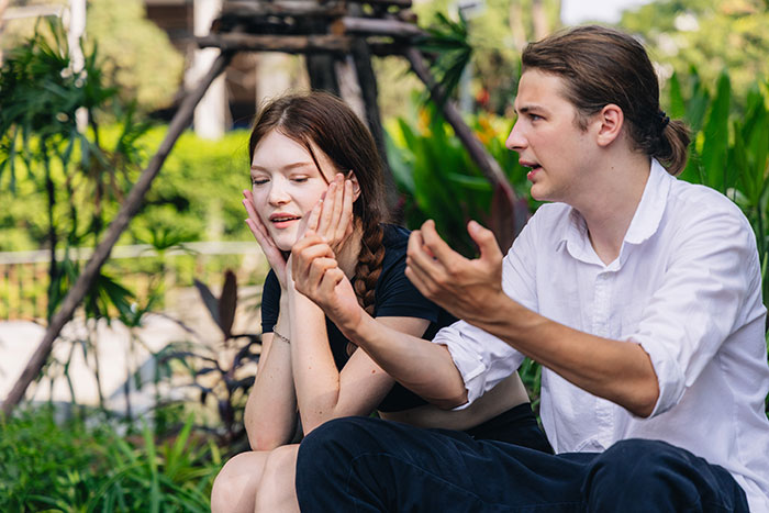 "Family Comes First": Guy Chooses To Go To Party Instead Of Waiting For Sister To Pick Up Her Son