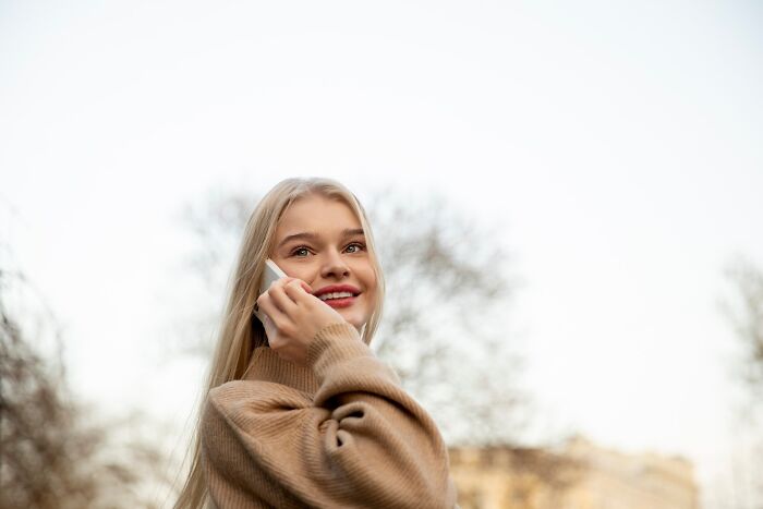 Impulsive 29YO Doesn&rsquo;t Understand Reality, Moves To Australia With No Plan, Job, Or House