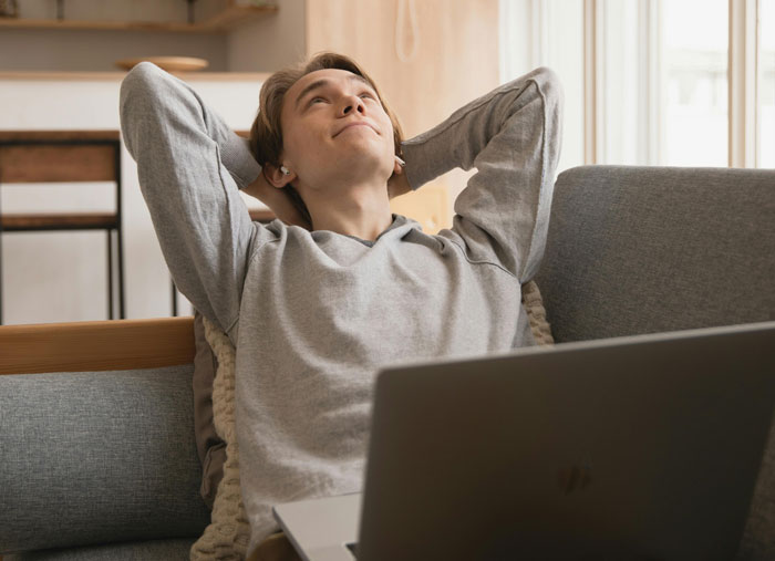 &ldquo;Neighbor Installed &lsquo;The Mosquito&rsquo; And Turns It On Intermittently [And] They Will Not Stop Doing It&rdquo;