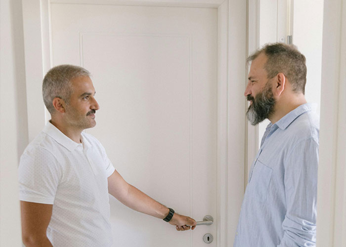 3-Year Water Theft Ends With Neighbor’s Financial Ruin After Petty Revenge Unfolds 3-Year Water Theft Ends With Neighbor’s Financial Ruin After Petty Revenge Unfolds