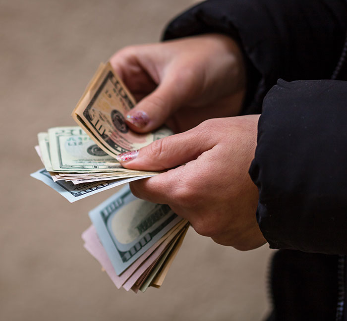 Woman Vents About The House Partner Wanted And Its Payments, People Open Her Eyes Woman Vents About The House Partner Wanted And Its Payments, People Open Her Eyes