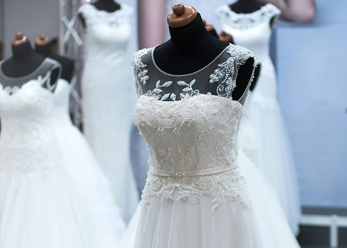 Woman Escapes Poverty Unlike Her Family, They’re Upset She Won’t Share Money With Them Woman Escapes Poverty Unlike Her Family, They’re Upset She Won’t Share Money With Them