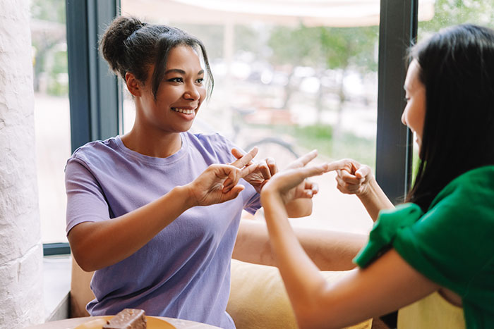 &ldquo;She Literally Dropped Her Bag&rdquo;: Coworker Reveals FSL Skills, Stuns Deaf Friend Into Tears