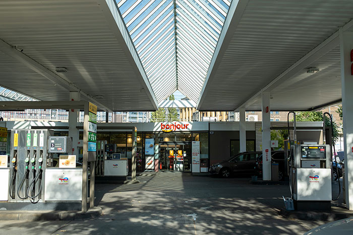 “I Still Don’t Understand”: 35 Of The Most Petty Things Adults Have Ever Done To Children