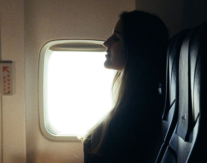 “I Paid Extra To Have This Specific Seat”: Woman With Lupus Refuses To Hand Kid Her Window Seat “I Paid Extra To Have This Specific Seat”: Woman With Lupus Refuses To Hand Kid Her Window Seat