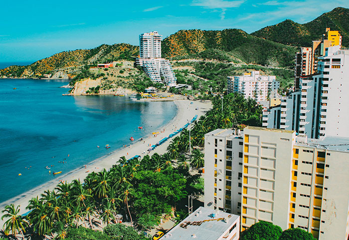 “Commit Some Crimes, Go To Prison”: 40 People Share Where They Would Move To If Given The Chance