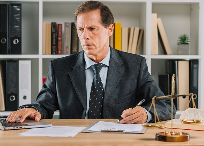 Aunts Feel Entitled To Inheritance: &ldquo;She Assumed We Would Share&rdquo;