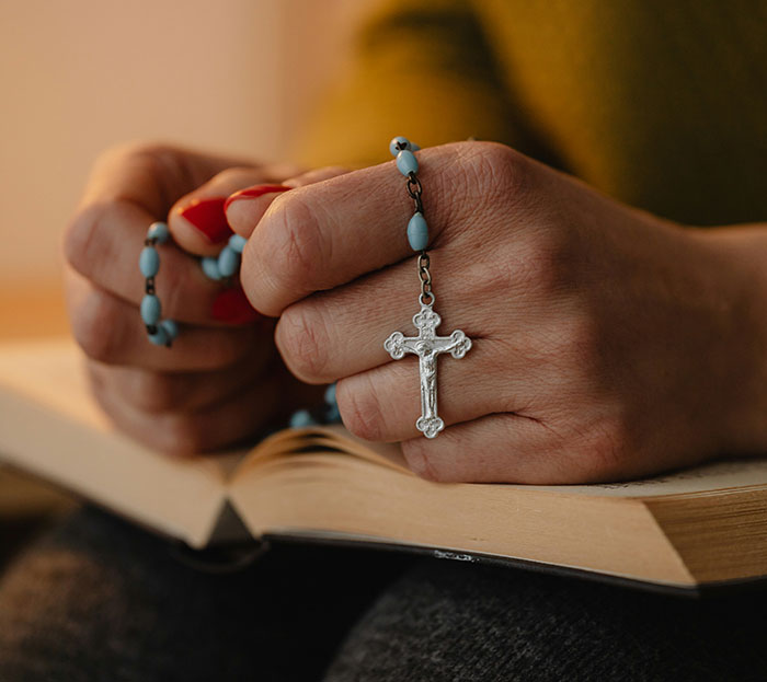 People Share 35 Things Americans Don't Understand But Should