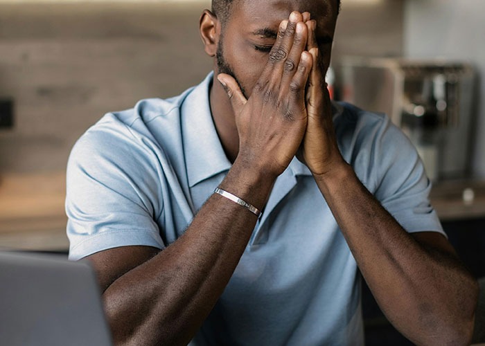 “It Still Hurts”: 50 Experiences That Broke People’s Hearts Into A Million Pieces