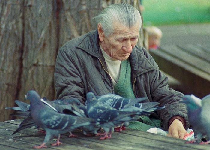 “It Still Hurts”: 50 Experiences That Broke People’s Hearts Into A Million Pieces