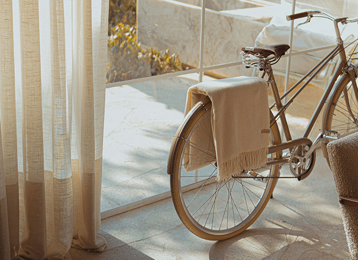 40 Unhinged Things One May See In A Home And Think, ‘Oh No, Not Today’