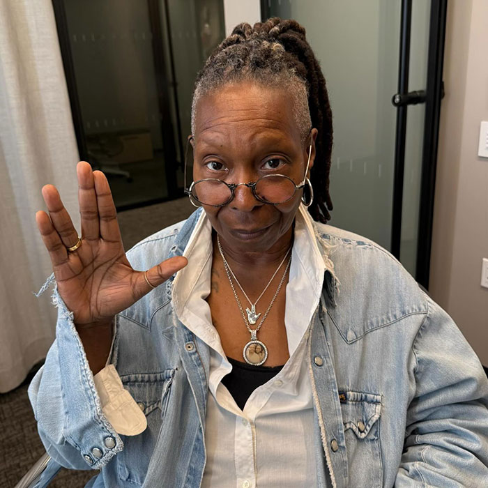 &ldquo;World's Tiniest Violin For Her&rdquo;: People Fume Over Whoopi Goldberg&rsquo;s Financial Strain Claims
