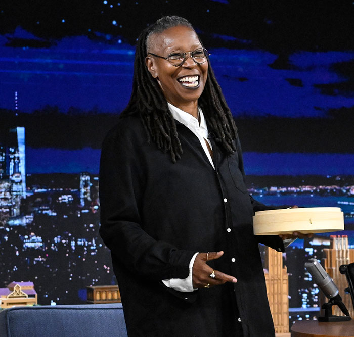 &ldquo;World's Tiniest Violin For Her&rdquo;: People Fume Over Whoopi Goldberg&rsquo;s Financial Strain Claims